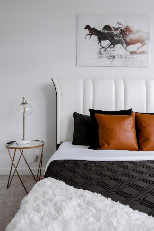 Appartement The Perfect Getaway à Toronto Extérieur photo