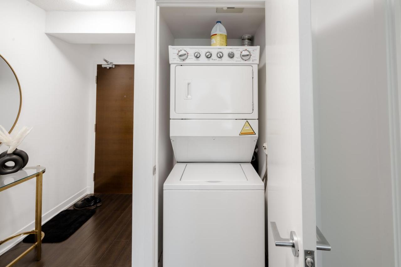 Appartement The Perfect Getaway à Toronto Extérieur photo