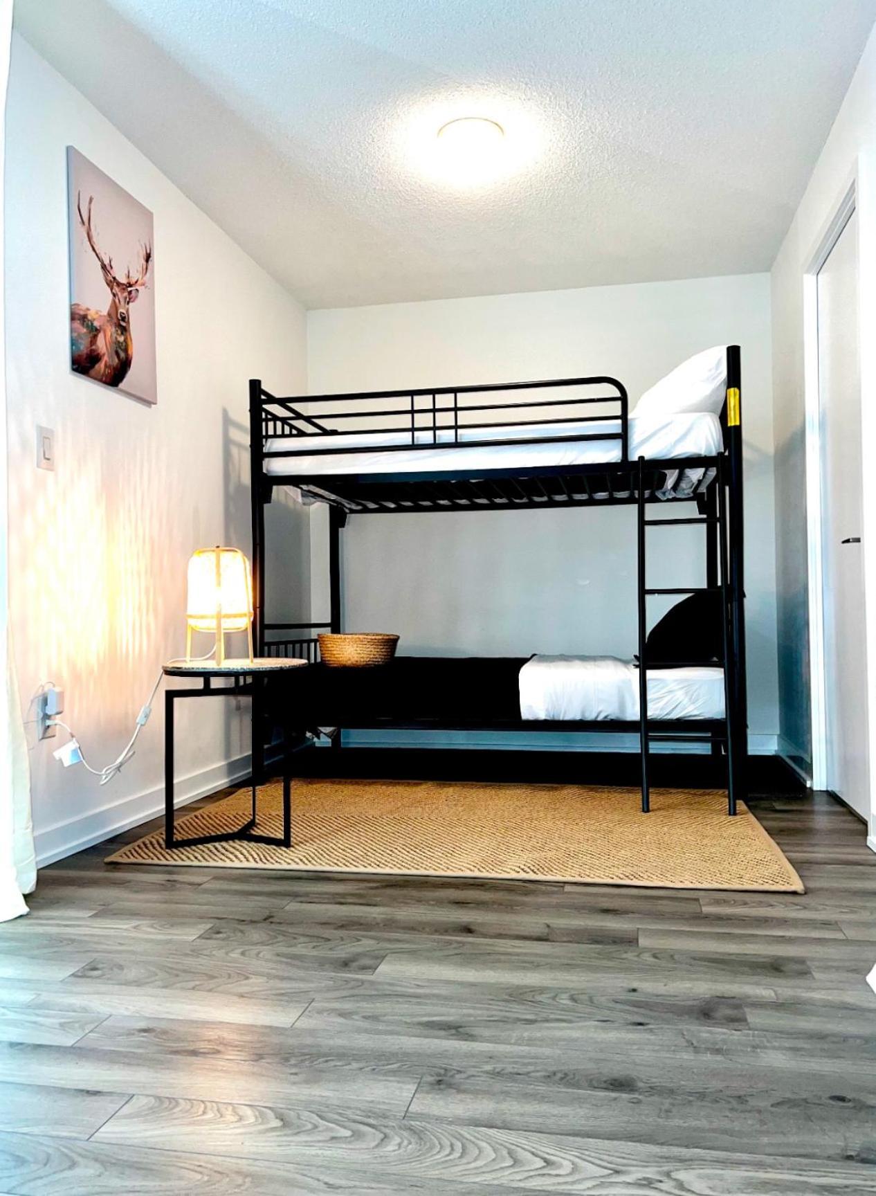 Appartement The Perfect Getaway à Toronto Extérieur photo