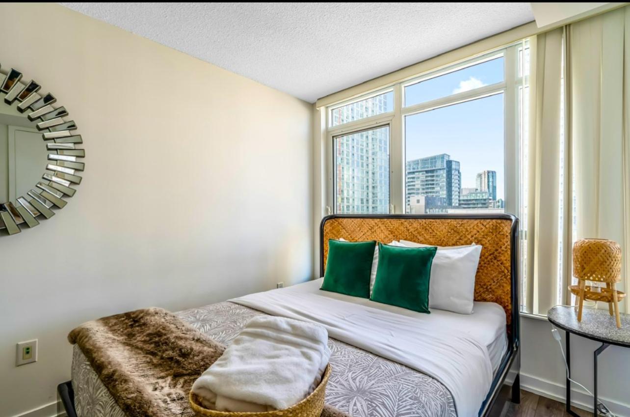 Appartement The Perfect Getaway à Toronto Extérieur photo